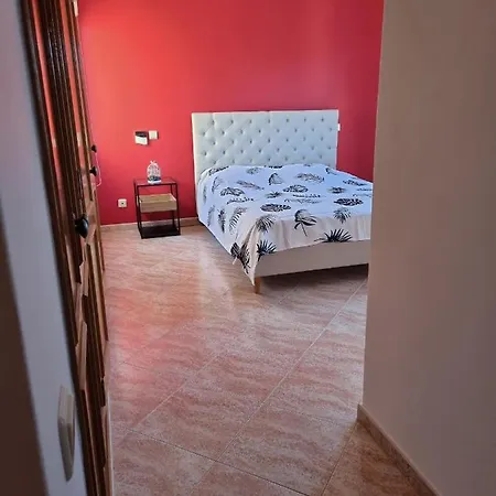 House With Private Pool 5 Minutes From The - Casa Giulia בית נופש *